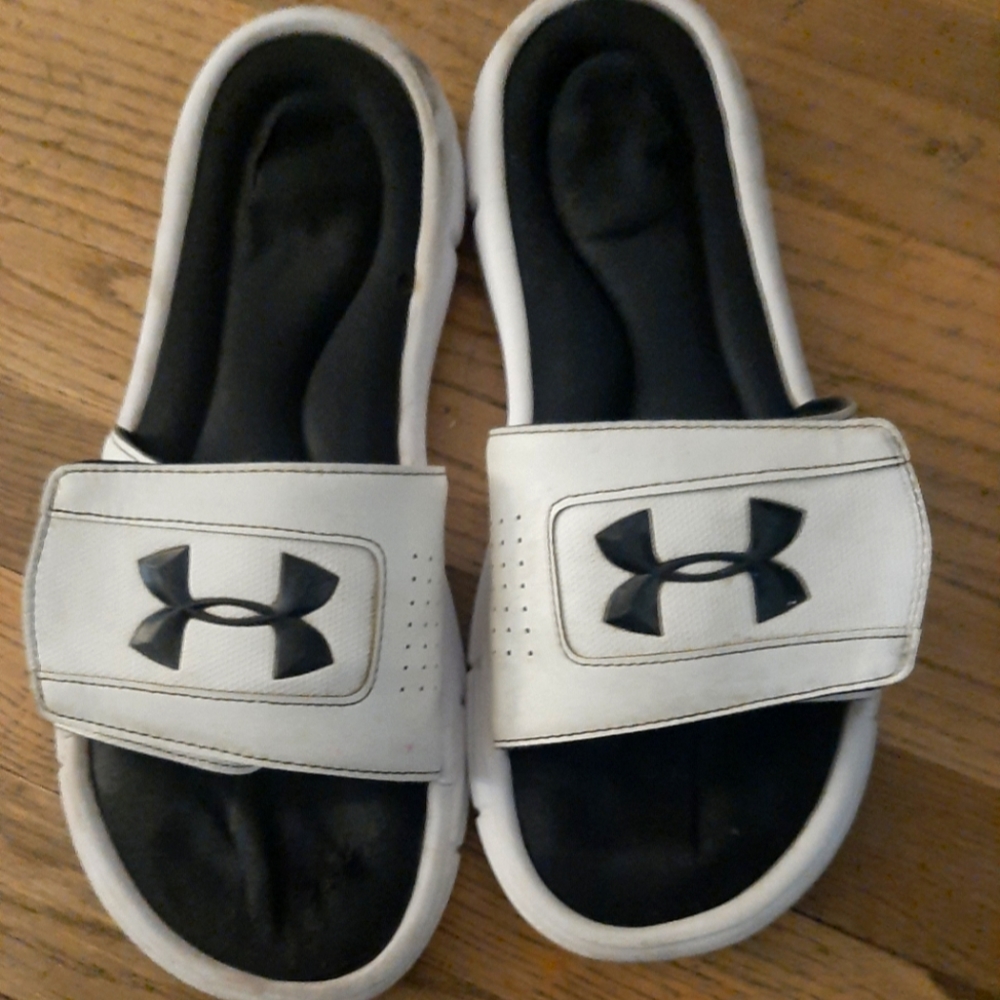 Unisex under armour slides